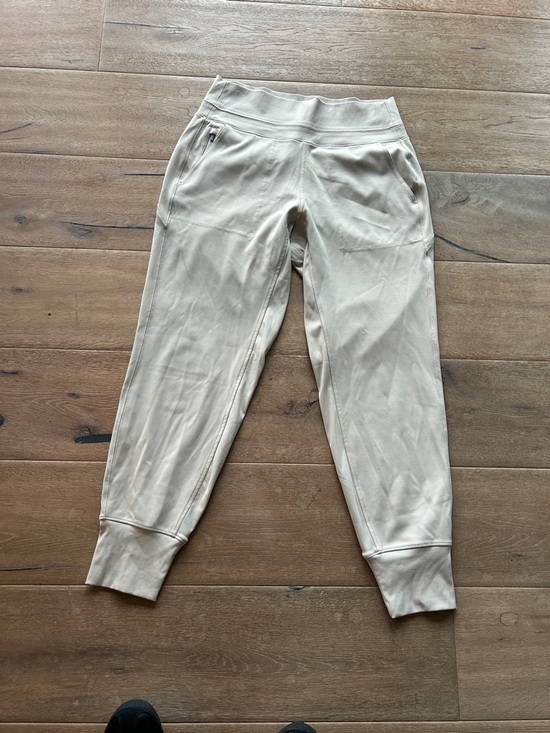 Athleta Pants - Athleta Cream Beige Track Joggers